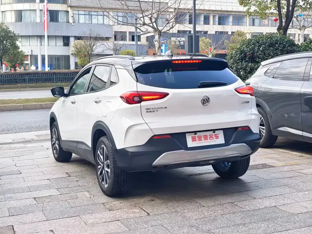 Buick Encore 2022 из CN, фото 9