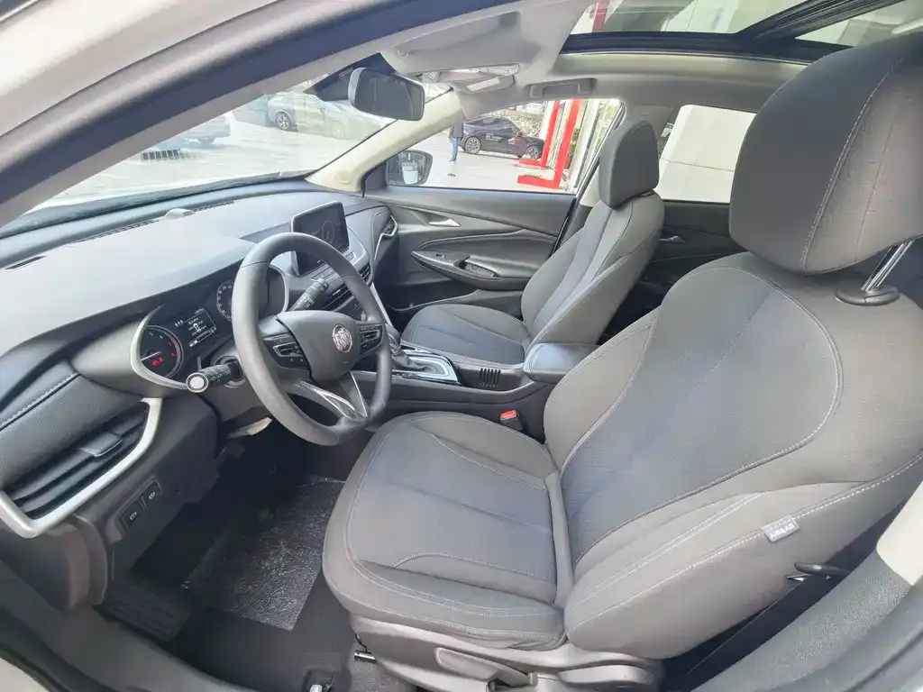 Buick Encore 2022 из CN, фото 5