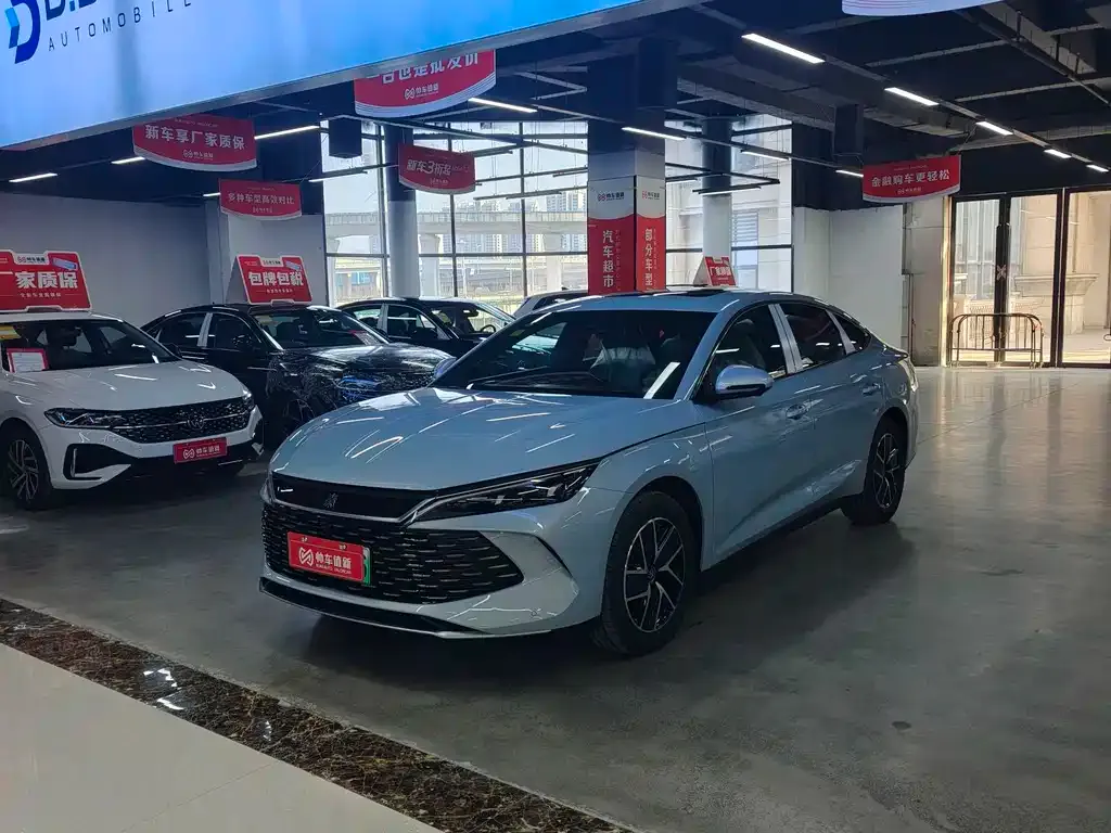 BYD Qin L — фото 1
