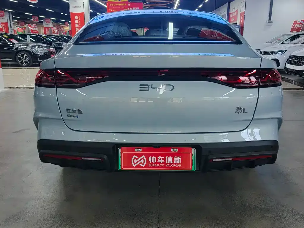 BYD Qin L — фото 8