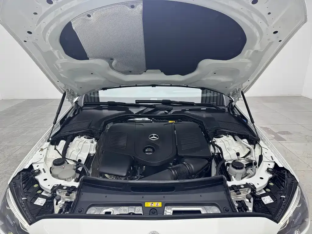 Mercedes-Benz C-Class 2023 из CN, фото 10