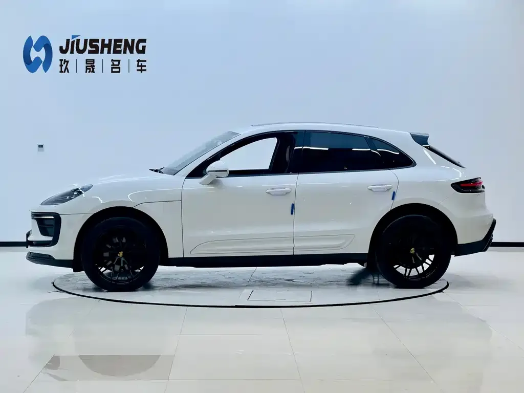 Porsche Macan 2023 из CN, фото 2