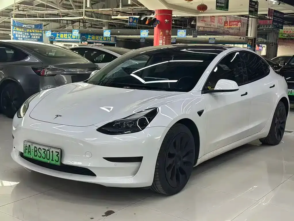 Tesla Model 3 2023 из CN, фото 1