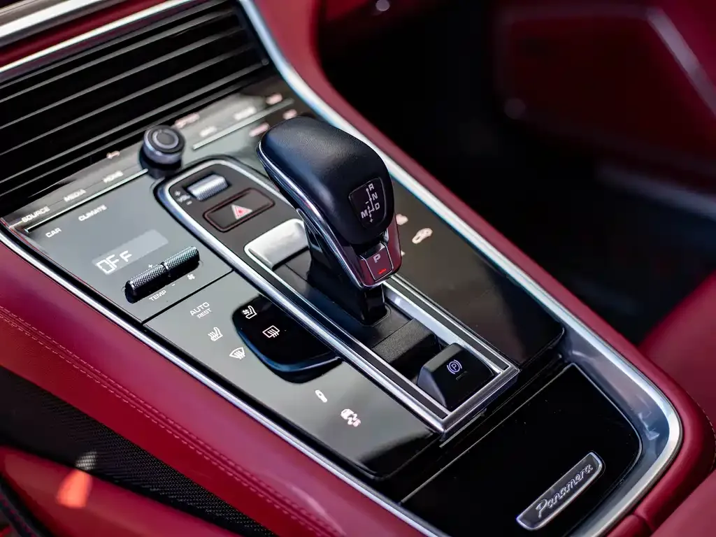 Porsche Panamera 2023 из CN, фото 3