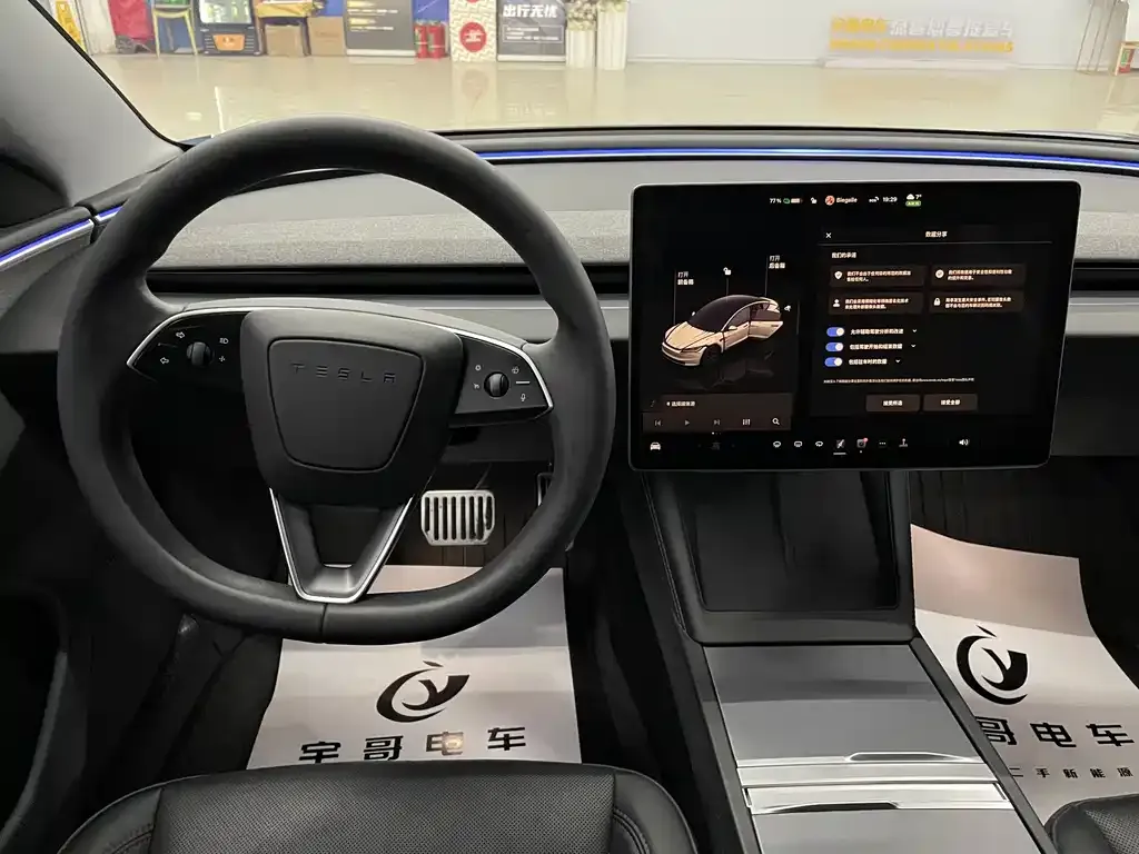 Tesla Model 3 — фото 2