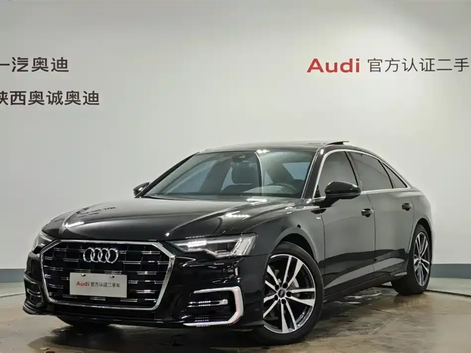 Audi A6L — фото 1