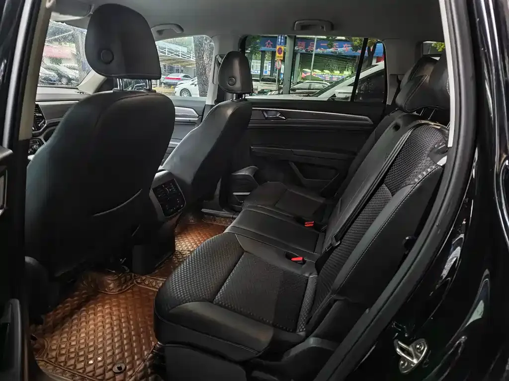 Volkswagen Teramont 2021 из CN, фото 6