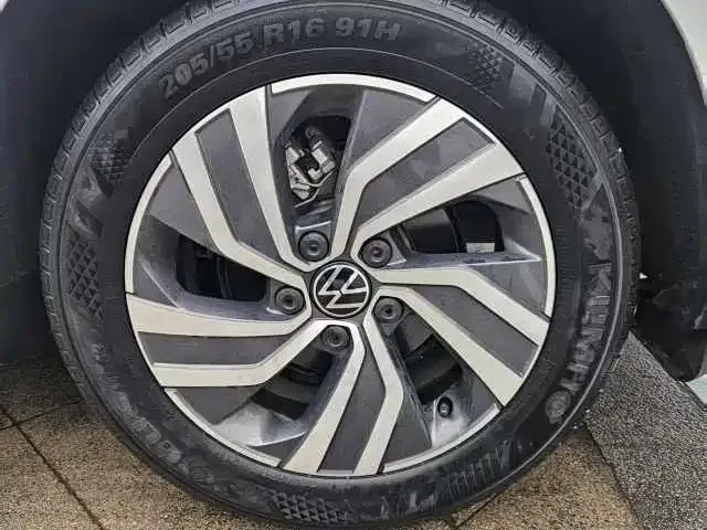 Volkswagen Bora 2023 из CN, фото 9