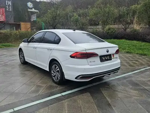 Volkswagen Bora 2023 из CN, фото 7