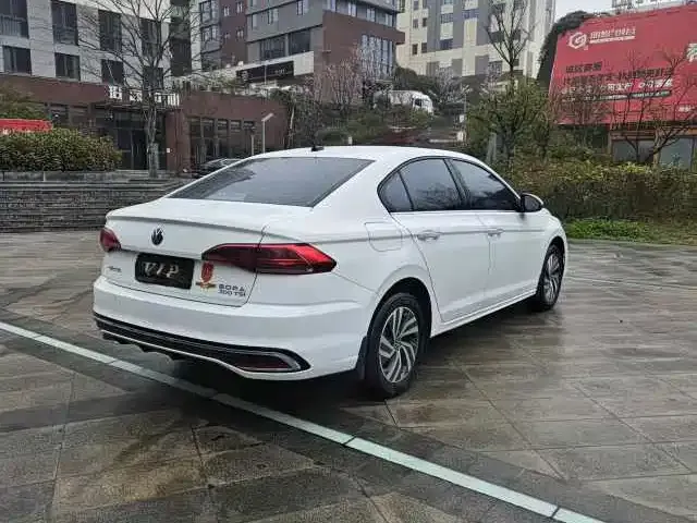 Volkswagen Bora 2023 из CN, фото 6