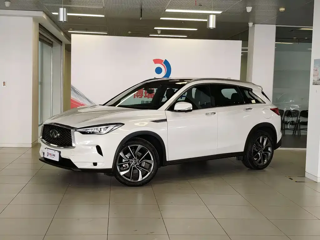 Infiniti QX50 2022 из CN, фото 1