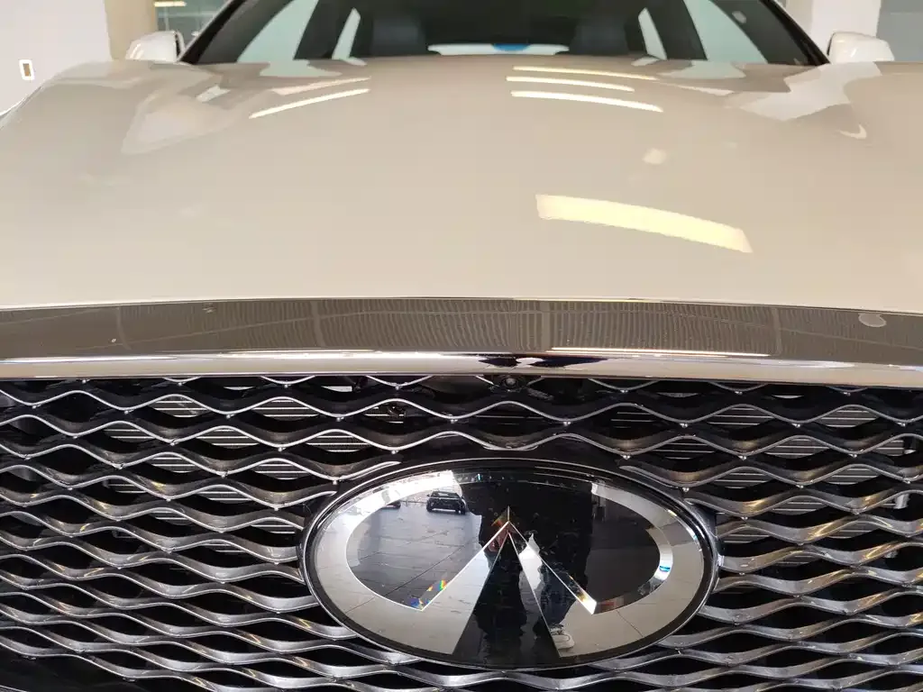 Infiniti QX50 2022 из CN, фото 10