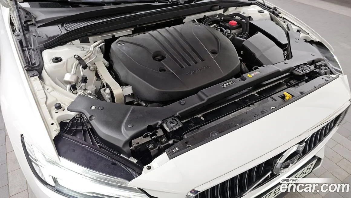 Volvo S60 2021 из KR, фото 4