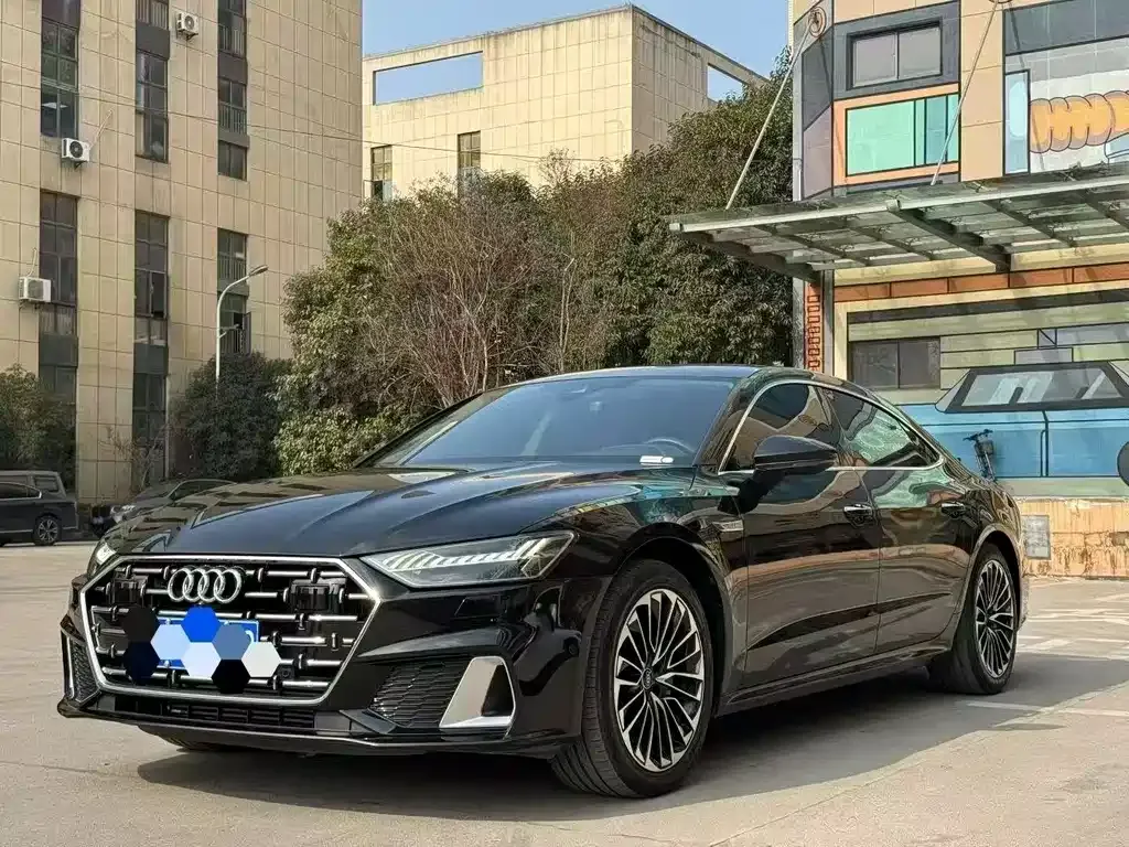 Audi A7L 2024 из CN, фото 1