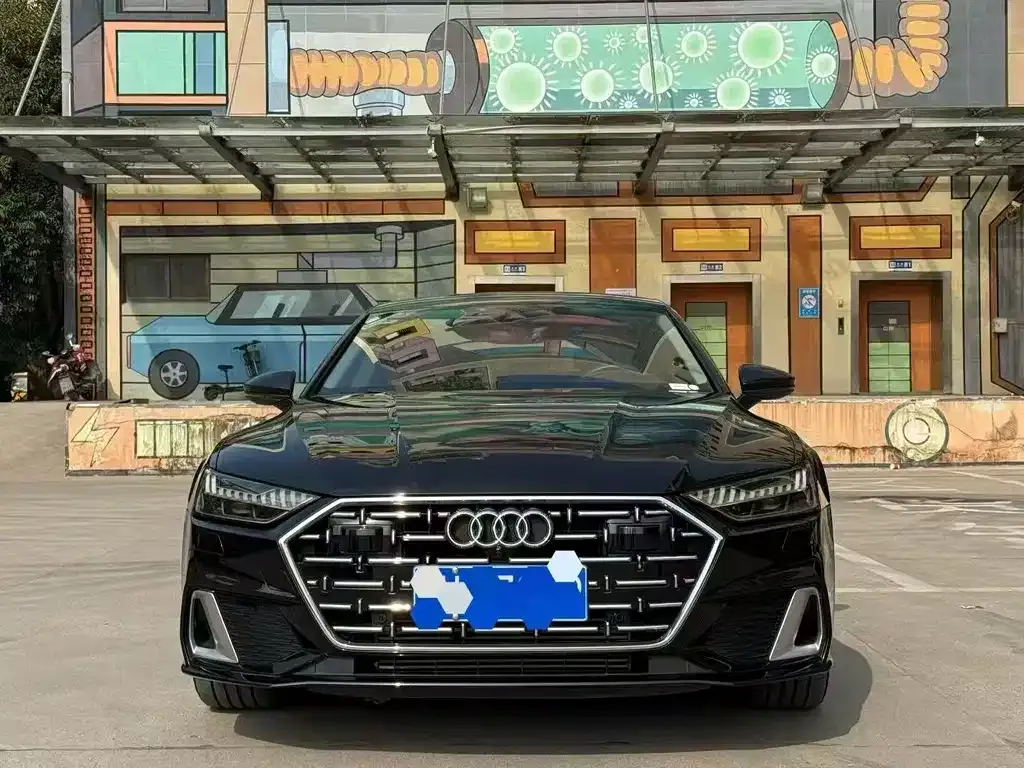 Audi A7L 2024 из CN, фото 4