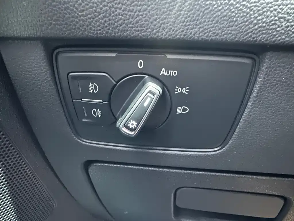 Volkswagen Magotan 2021 из CN, фото 5