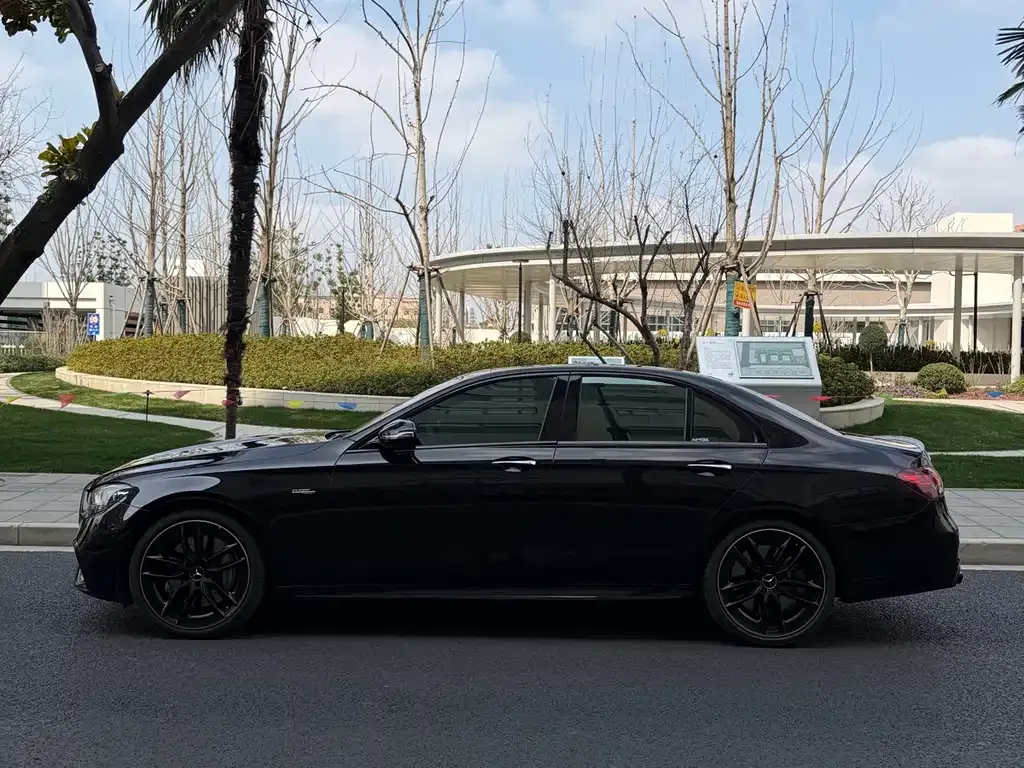 Mercedes-Benz E-Class AMG 2023 из CN, фото 3