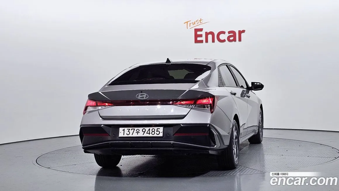 Hyundai AVANTE — фото 2