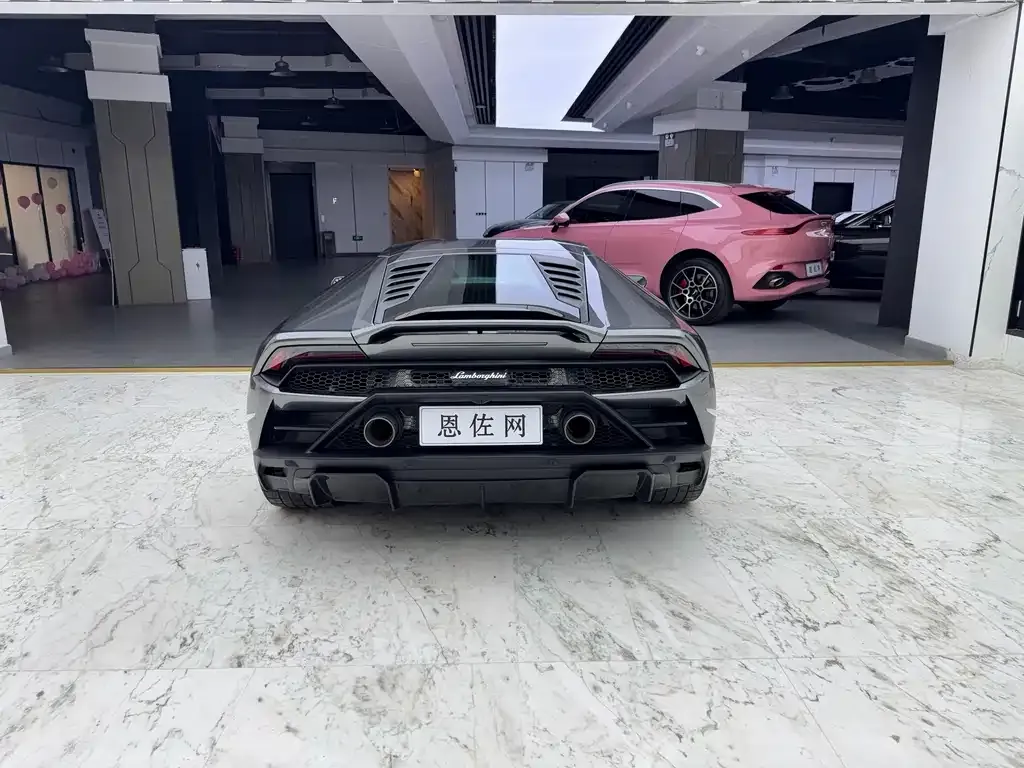 Lamborghini Huracan 2023 из CN, фото 4