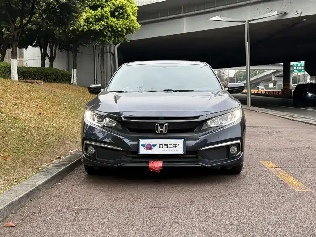 Honda Civic — фото 6