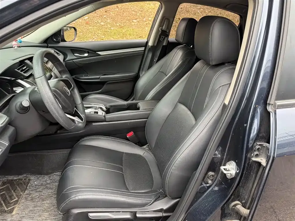 Honda Civic — фото 2