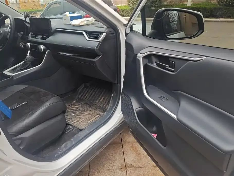 Toyota Wildlander 2025 из CN, фото 6