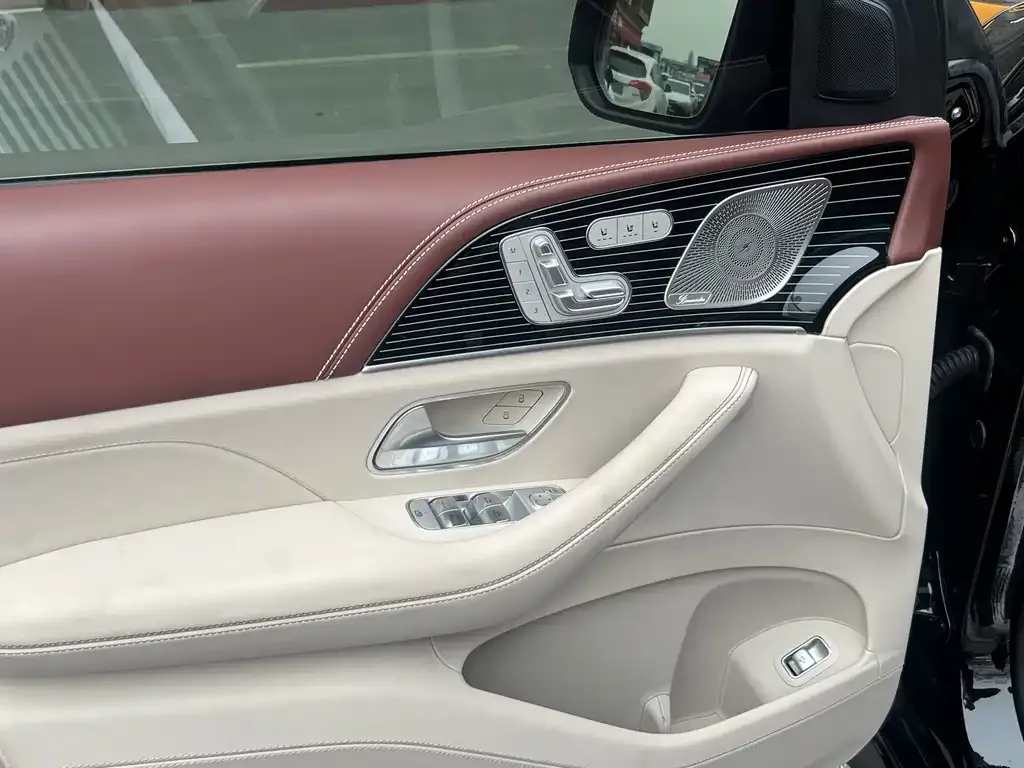 Mercedes-Benz GLS 2025 из CN, фото 5