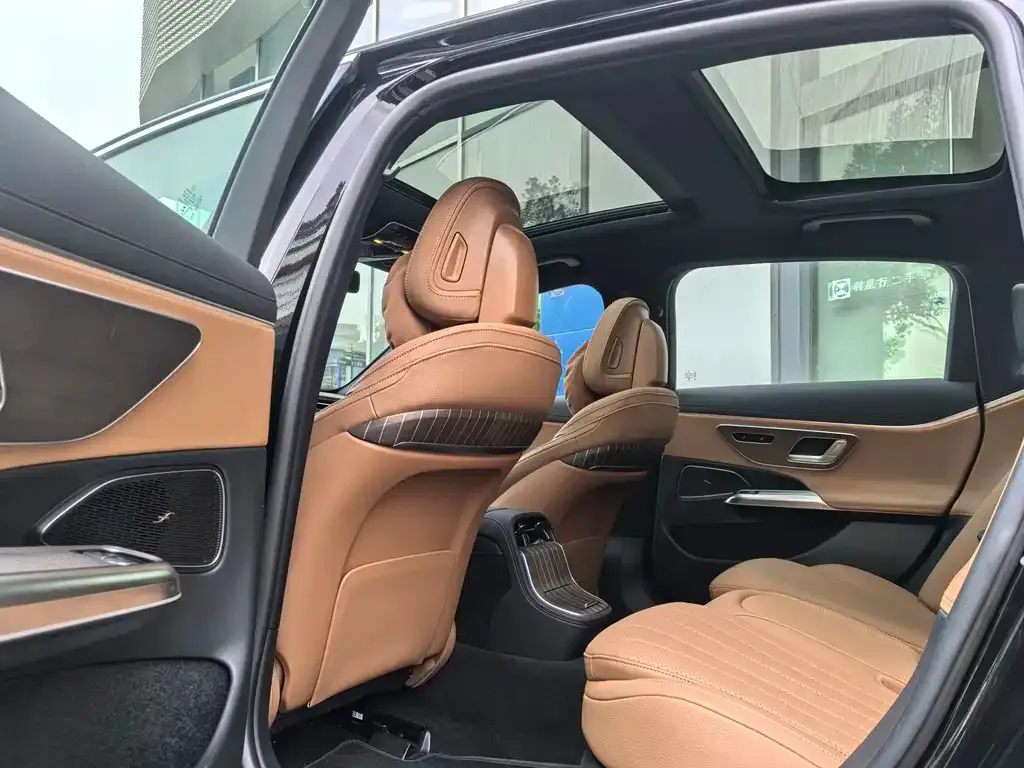 Mercedes-Benz E-Class New Energy — фото 3