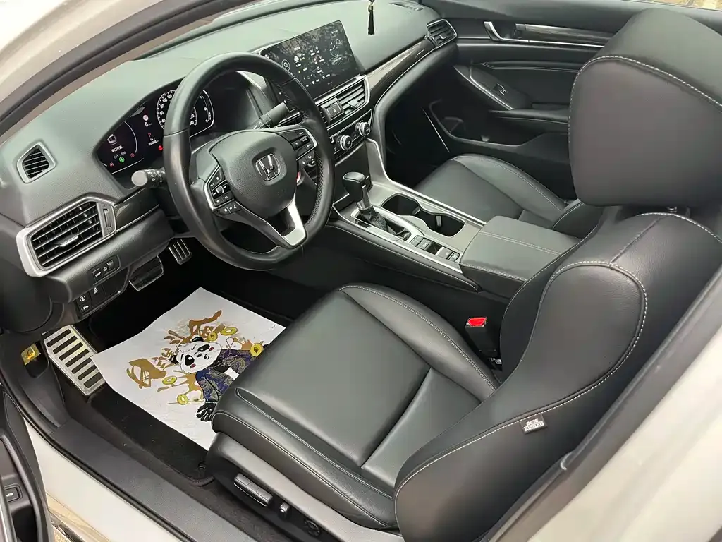 Honda Accord — фото 6