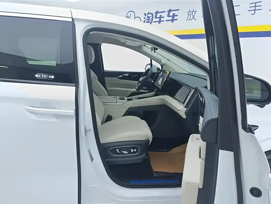 BYD Xia 2025 из CN, фото 5