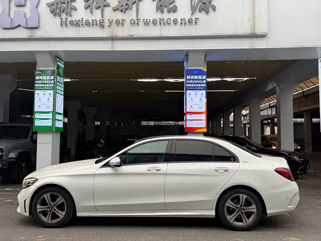 Mercedes-Benz C-Class — фото 2