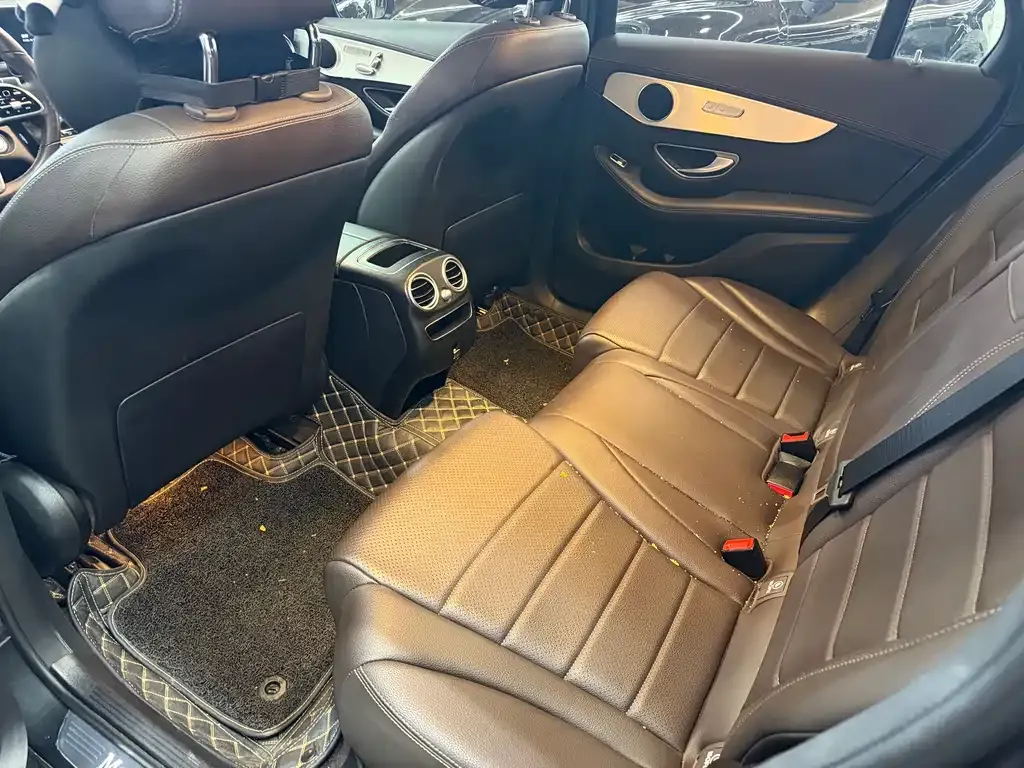 Mercedes-Benz GLC 2023 из CN, фото 2