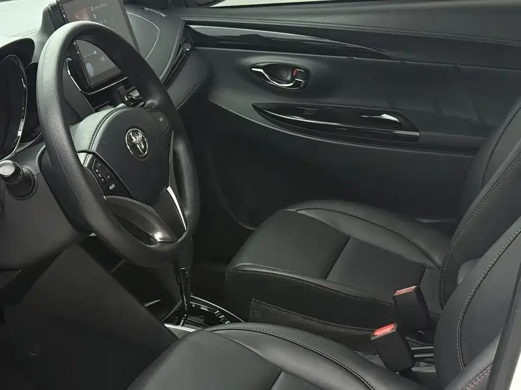 Toyota Yaris L 2022 из CN, фото 3