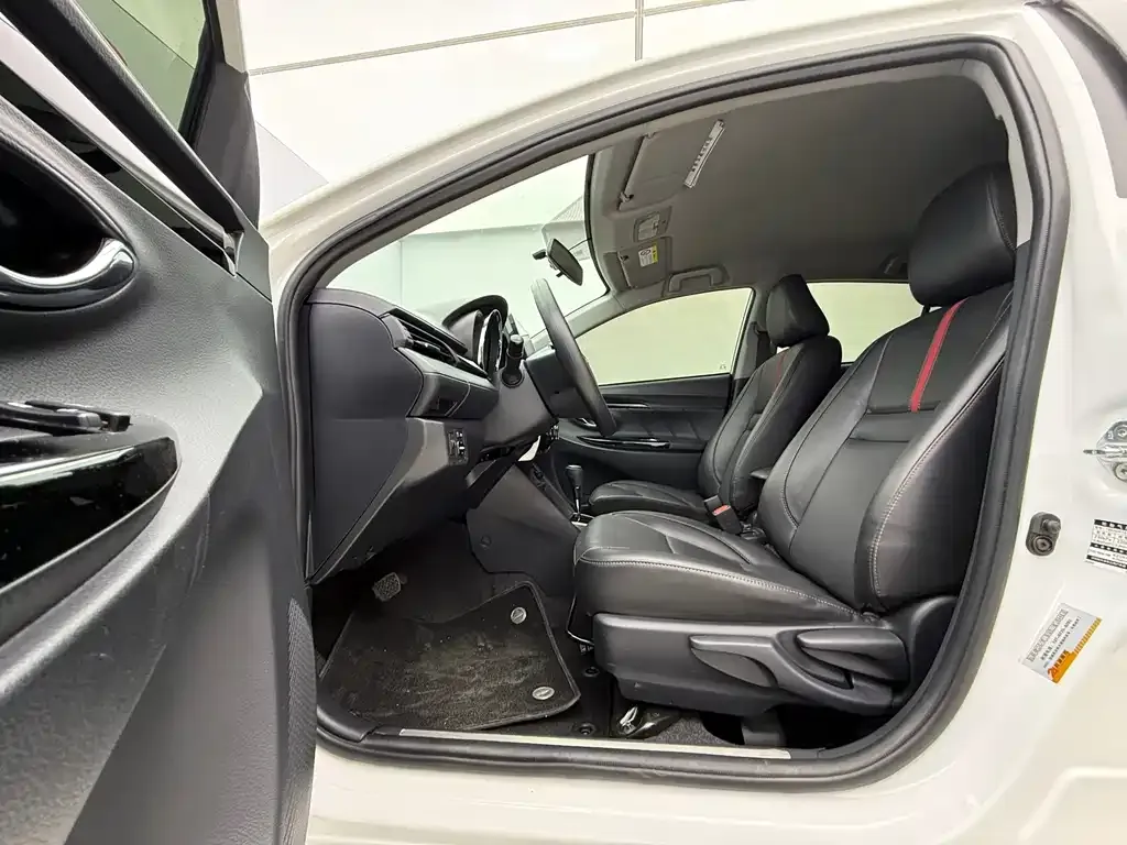 Toyota Yaris L 2022 из CN, фото 9