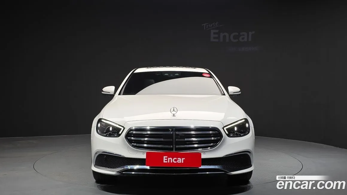Mercedes-Benz E-Class 2022 из KR, фото 2