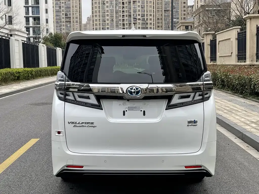Toyota Vellfire 2021 из CN, фото 9