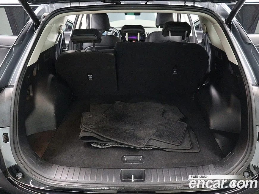Kia Sportage — фото 10