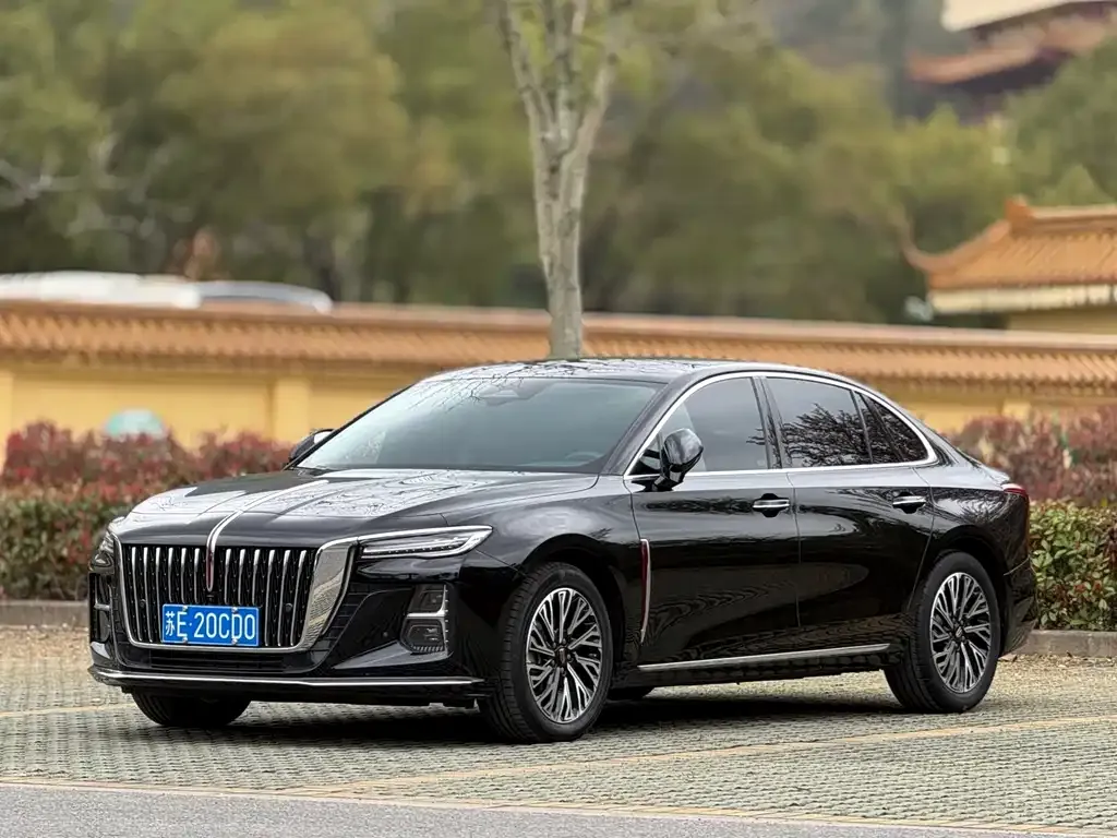 Hongqi H5 — фото 1