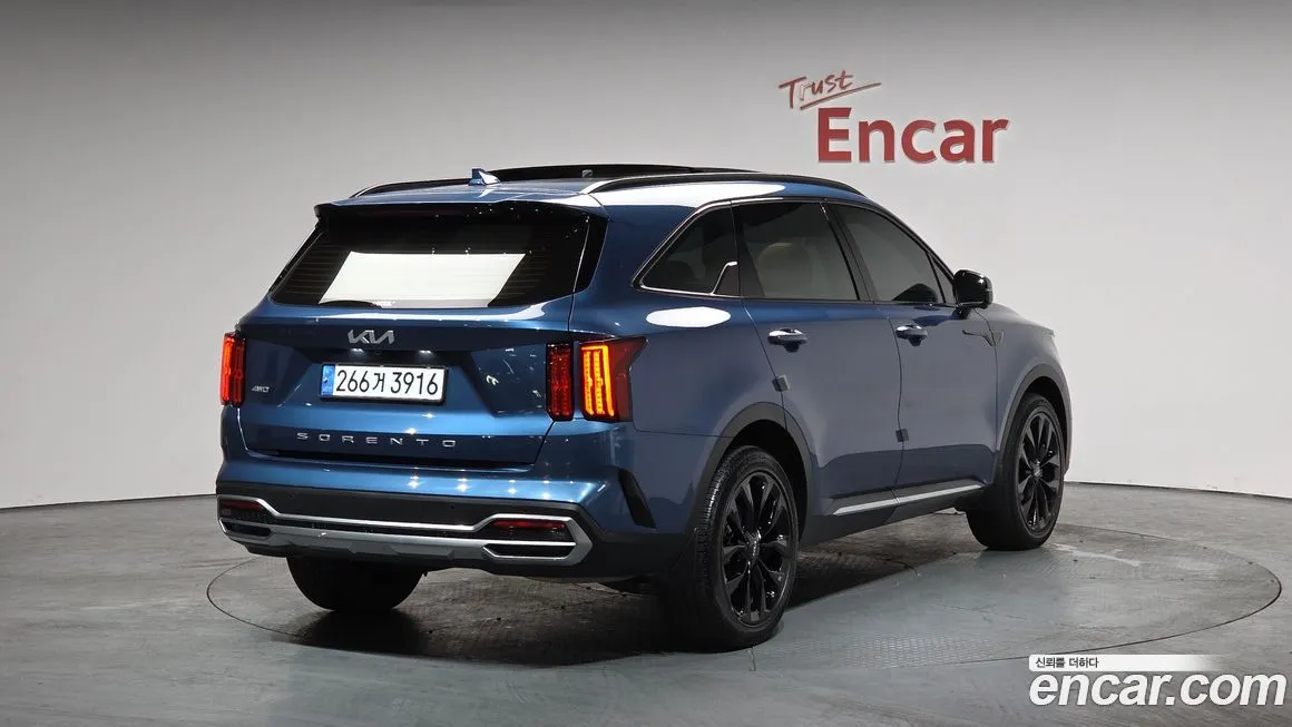 Kia Sorento — фото 3