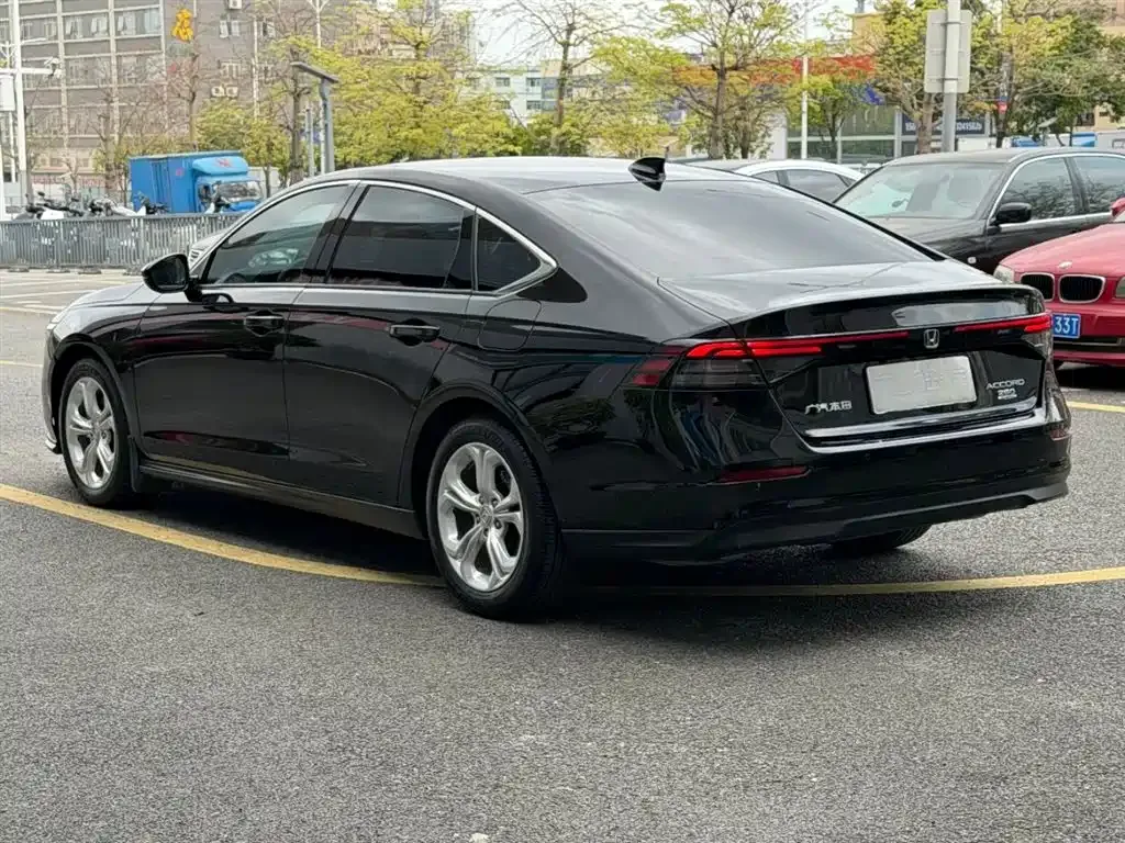 Honda Accord 2024 из CN, фото 7