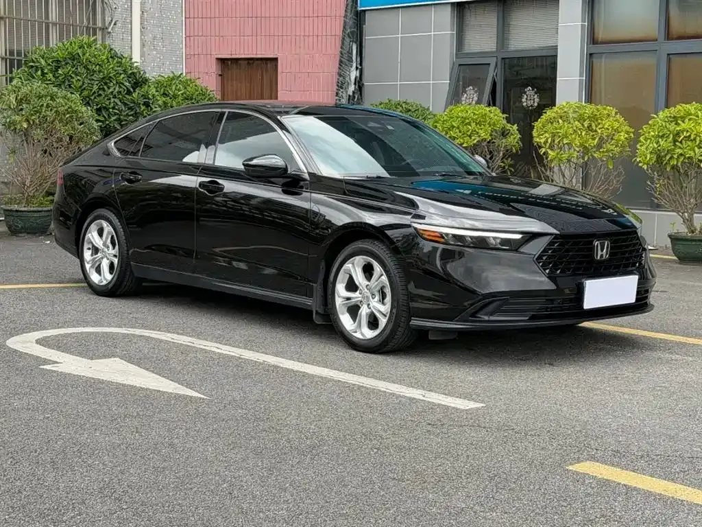 Honda Accord 2024 из CN, фото 9