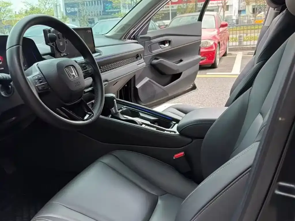 Honda Accord 2024 из CN, фото 3