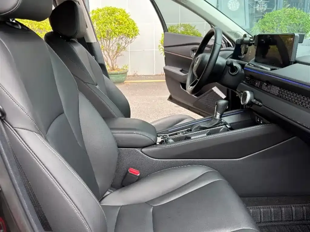 Honda Accord 2024 из CN, фото 4