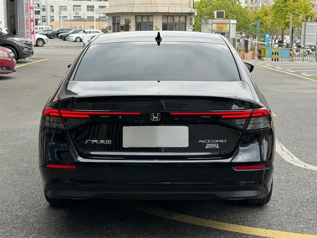 Honda Accord 2024 из CN, фото 5