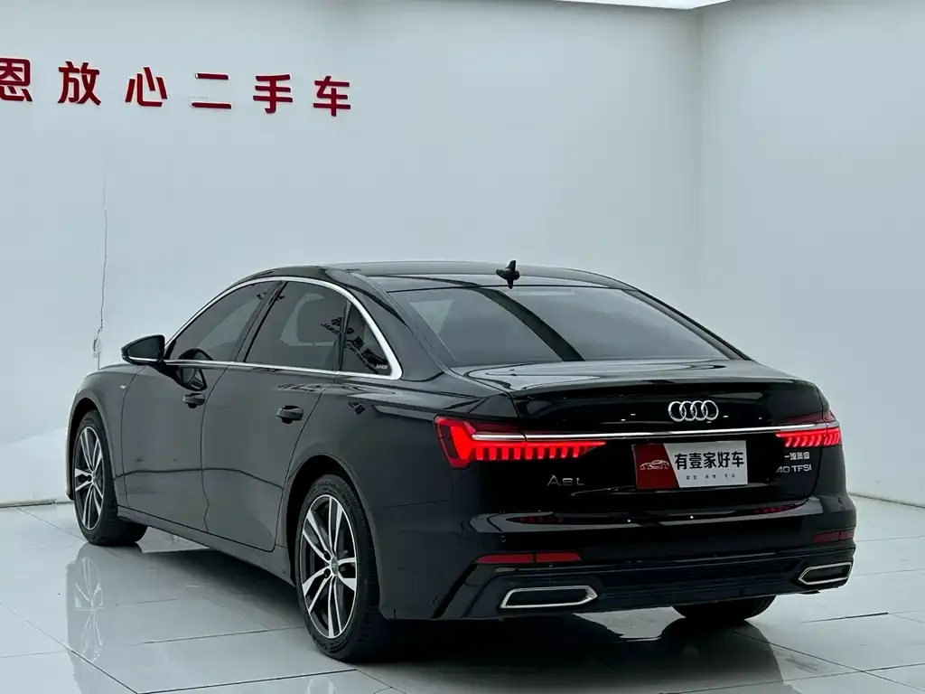 Audi A6L — фото 2