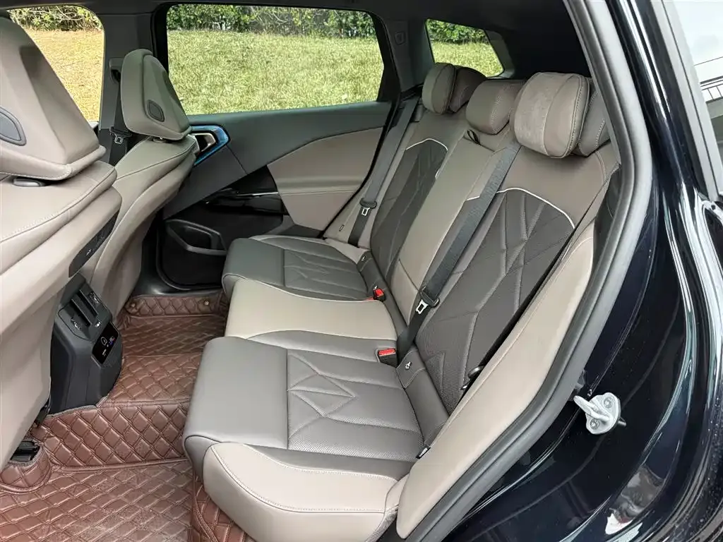 BMW X3 2026 из CN, фото 2