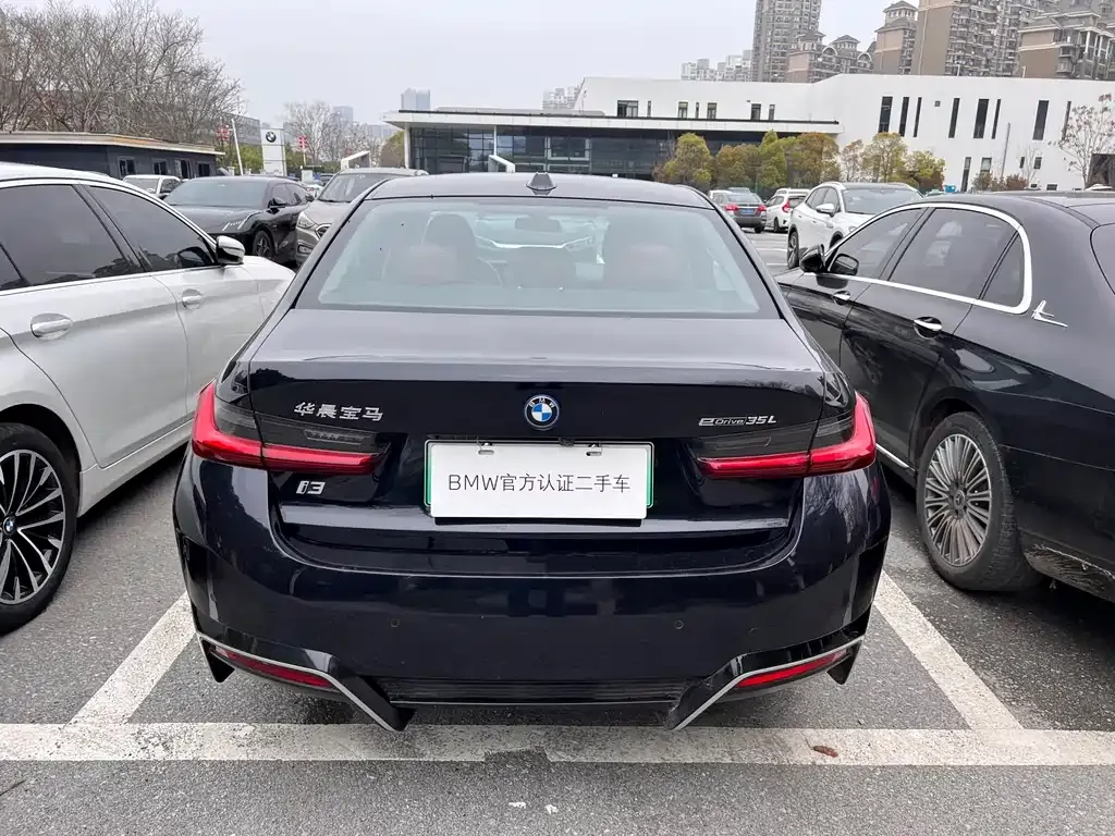 BMW i3 — фото 7