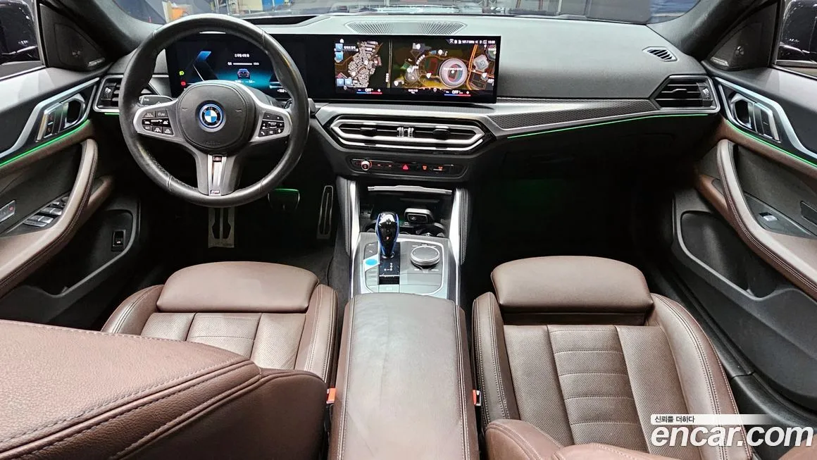 BMW i4 — фото 10