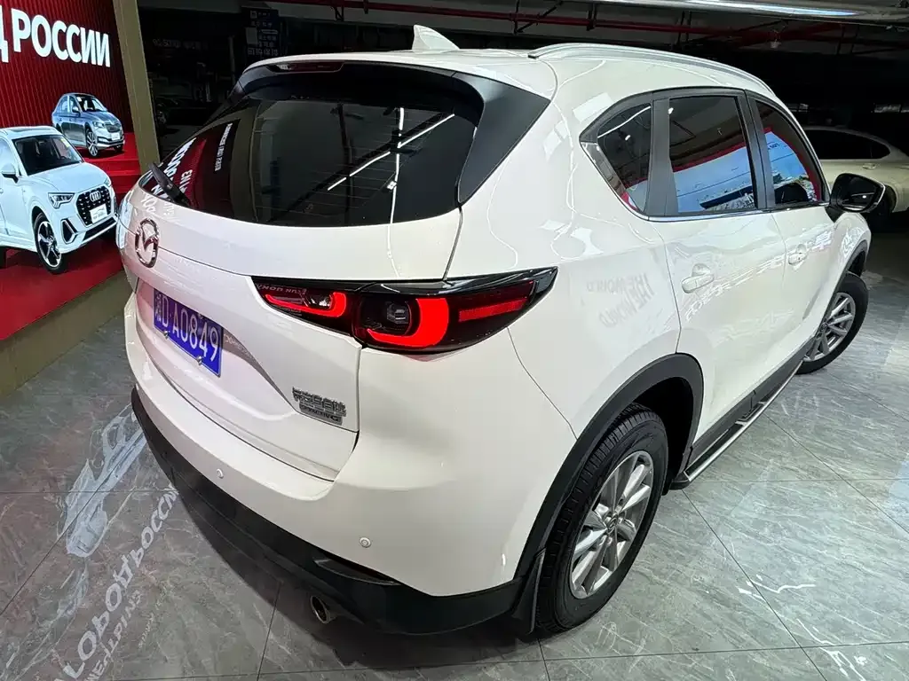 Mazda CX-5 — фото 8