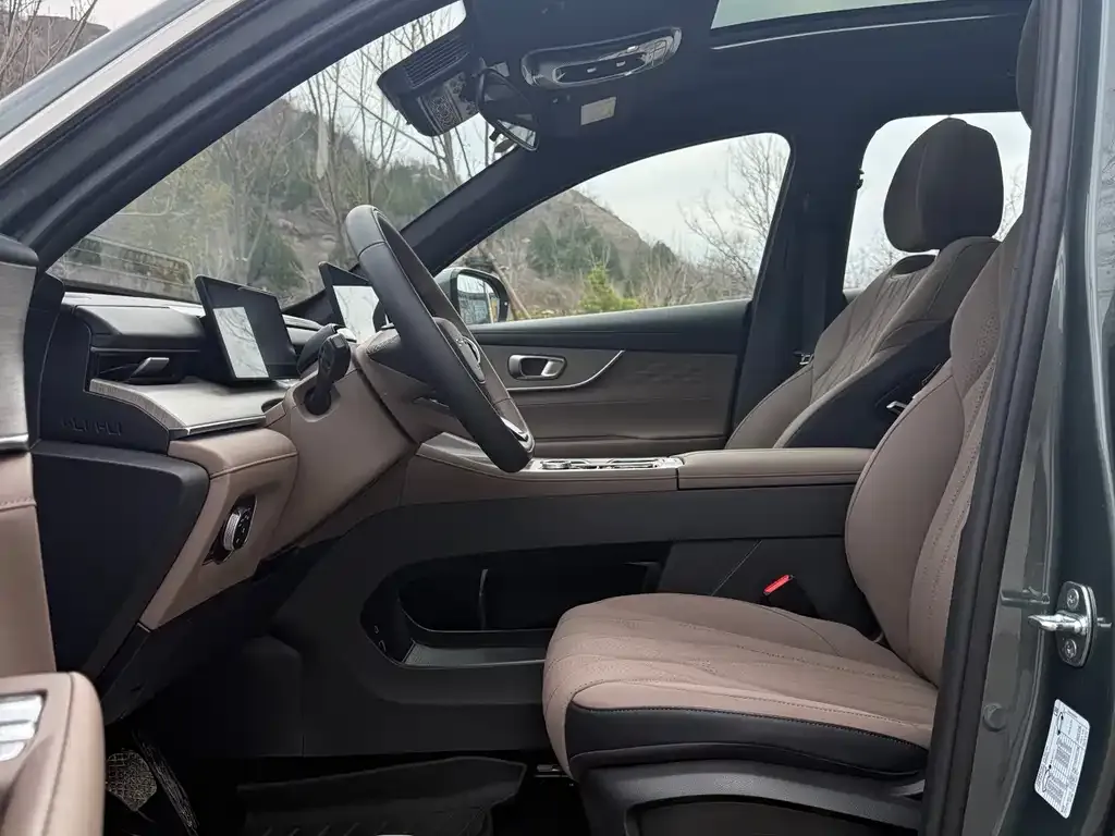 Chery Tiggo 8 PLUS — фото 2
